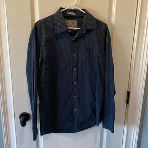 American Eagle Button up Shirt